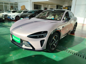 小米汽车 小米YU7 2025款 超长续航后驱版