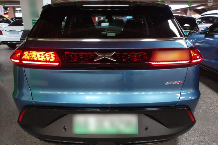 小鹏G3 2019款 智享版车身外观6