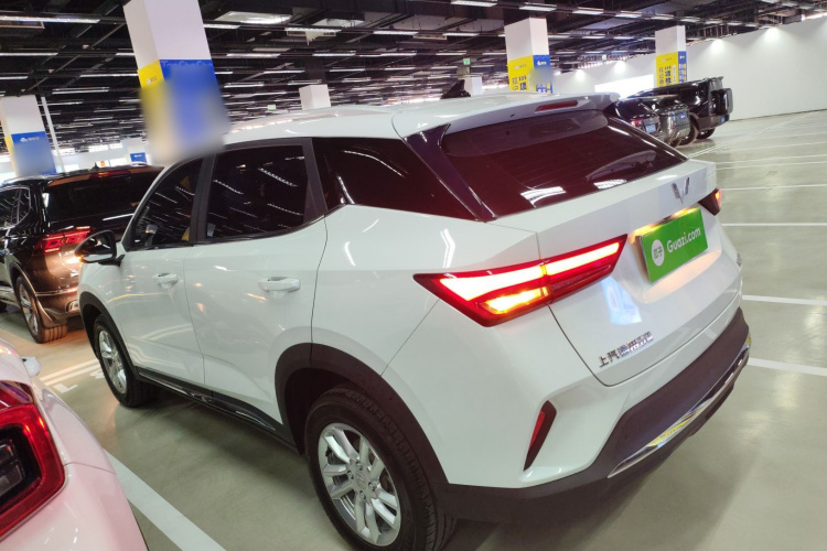五菱汽车 五菱星驰 2022款 1.5L 手动自在型车身外观6003