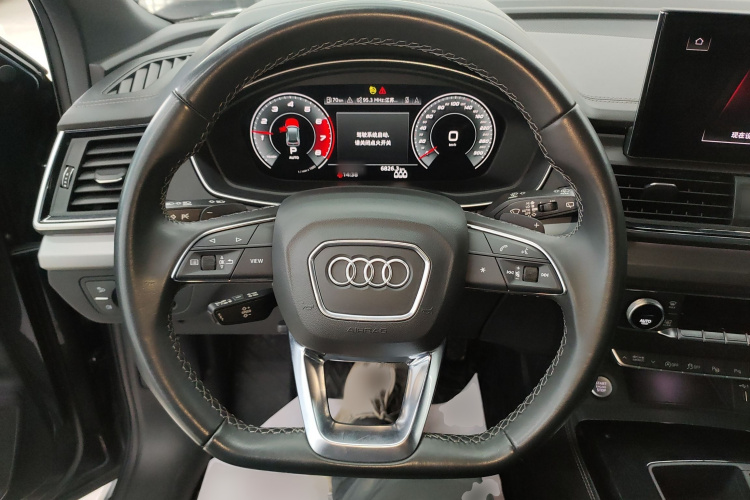 奥迪Q5L Sportback 2021款 40 TFSI 时尚型局部细节13