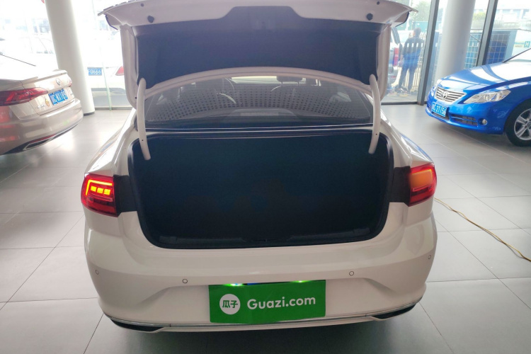 大众 凌渡 2019款 230TSI DSG风尚版 国VI机舱底盘23