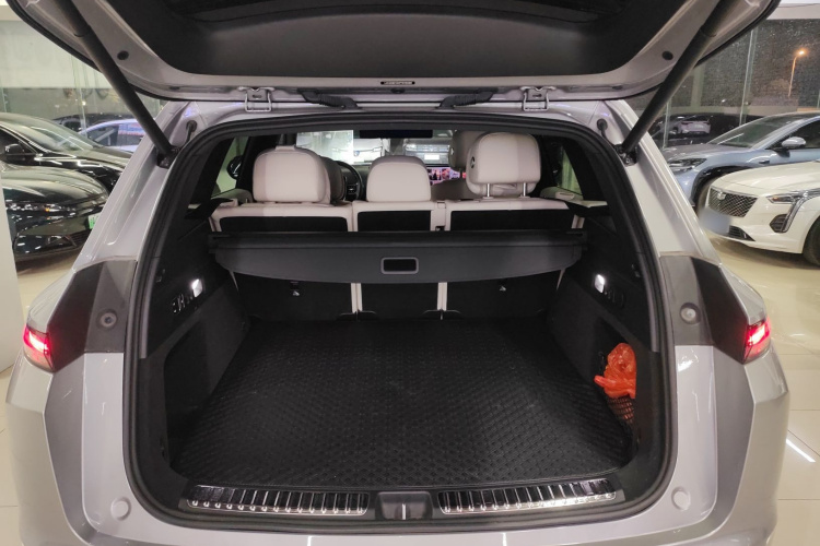 理想汽车 理想L7 2023款 Max局部细节23