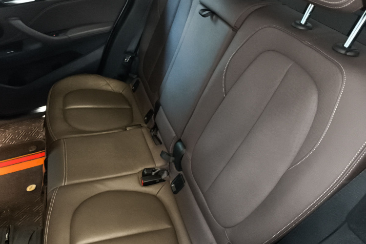 宝马X1 2016款 sDrive20Li 豪华型中控内饰7004