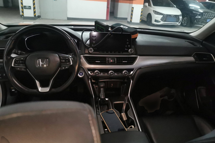 本田 雅阁 2018款 260TURBO 豪华版 国VI中控内饰7002