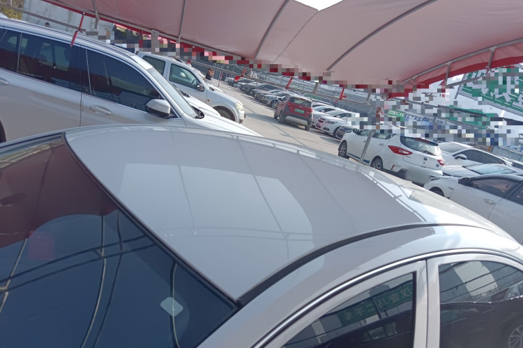 东风风神E70 2023款 500 智行版 磷酸铁锂 48.6kWh 120kW局部细节57