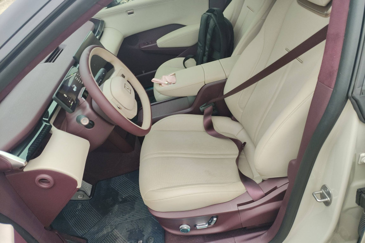 极氪X 2025款 五座长续航版局部细节19