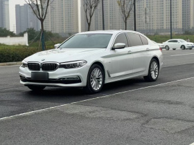 宝马5系 2018款 525Li 豪华套装