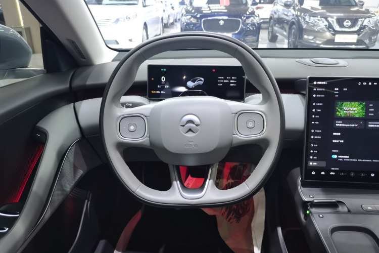 蔚来ET5 2022款 75kWh中控内饰13