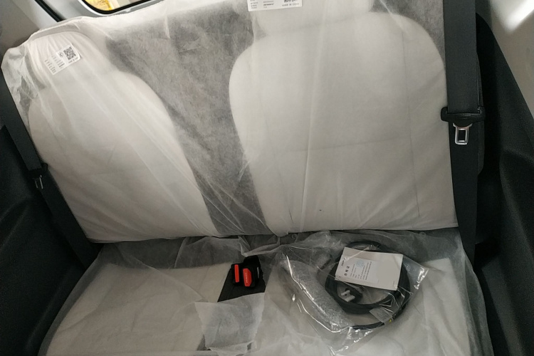 吉利银河 熊猫 2025款 210km 元气熊中控内饰21