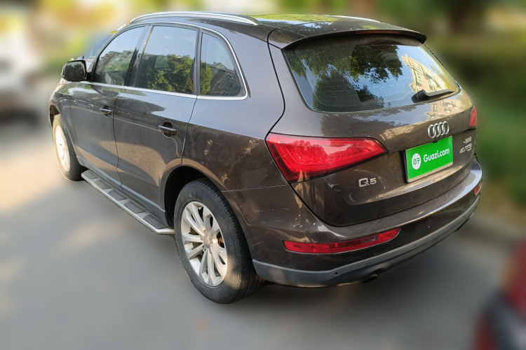 奥迪Q5 2013款 40 TFSI 进取型车身外观6003