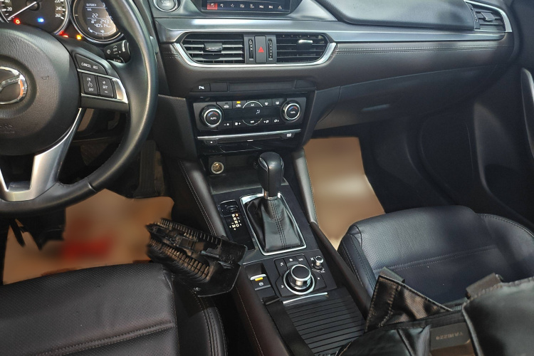 马自达 阿特兹 2017款 2.5L 蓝天运动版局部细节18