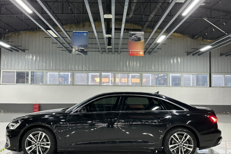 奥迪A6L 2023款 改款 40 TFSI 豪华动感型车身外观6005