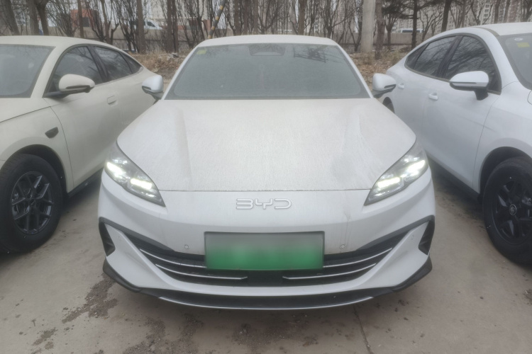 比亚迪 海豹06新能源 2025款 DM-i 智驾版 80KM豪华型车身外观2