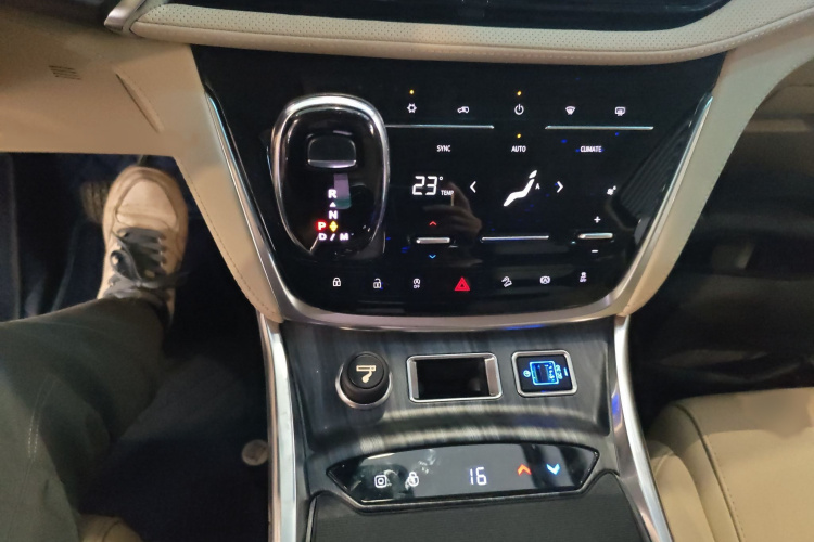 别克GL8 2022款 ES陆尊 653T 尊享型局部细节18