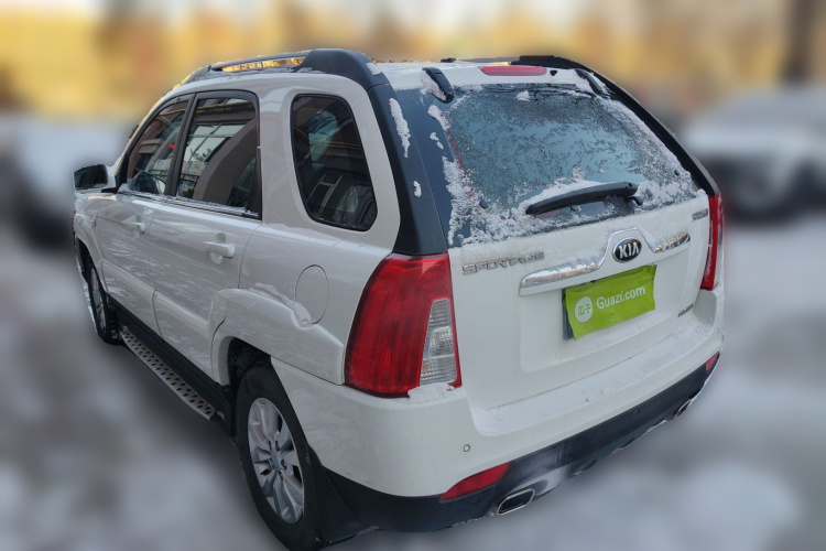 起亚 狮跑 2013款 2.0L 手动两驱版GL车身外观5