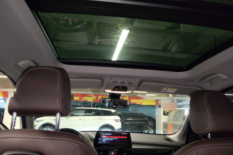 宝马X1 2021款 sDrive20Li 时尚型中控内饰22