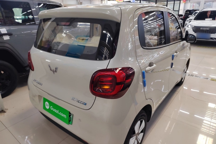 五菱汽车 宏光MINIEV 2025款 四门版 进阶款车身外观6005