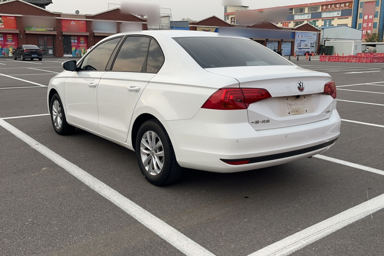 大众 宝来 2016款 1.6L 手动时尚型车身外观6006