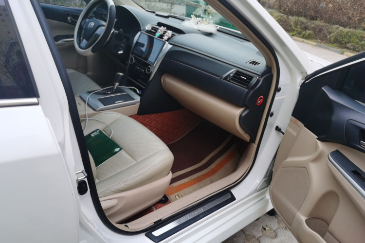 丰田 凯美瑞 2012款 骏瑞 2.0S 耀动版局部细节9005