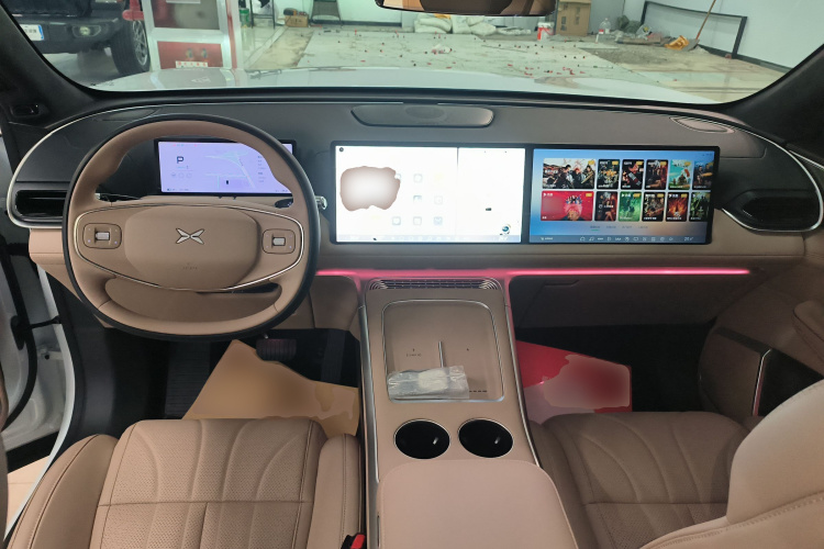 小鹏G9 2025款 625 长续航 Max中控内饰7002