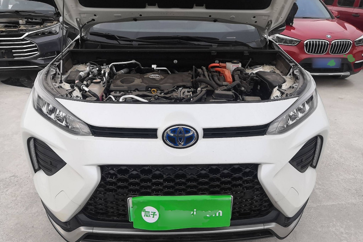 丰田 威兰达新能源 2021款 高性能版 2.5L 四驱劲擎版机舱底盘24