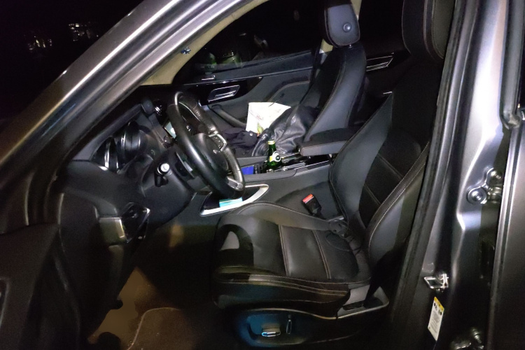 捷豹F-PACE 2020款 2.0T 都市尊享版中控内饰19