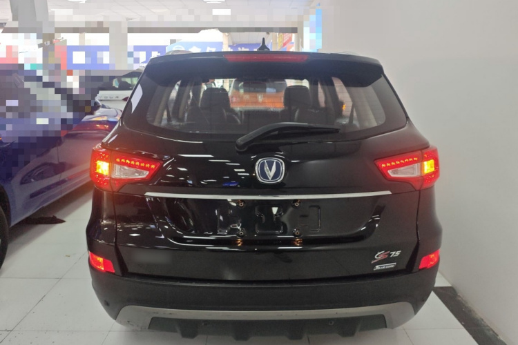 长安CS75 2016款 2.0L 手动豪华型 国V车身外观6004