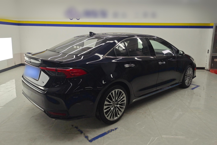 丰田 亚洲狮 2021款 2.0L 旗舰版车身外观7