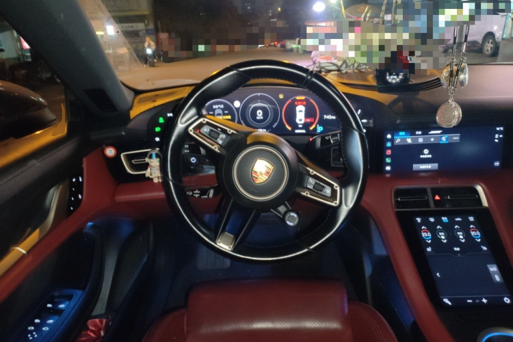保时捷 2022款 Taycan中控内饰13