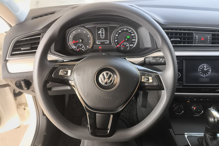 大众 凌渡 2019款 230TSI DSG风尚版 国V中控内饰13