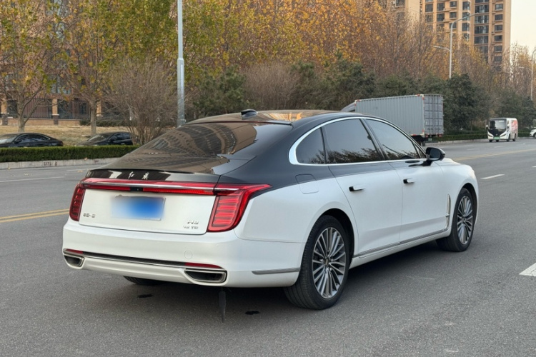 红旗H9 2022款 2.0T 智联旗享版车身外观6004