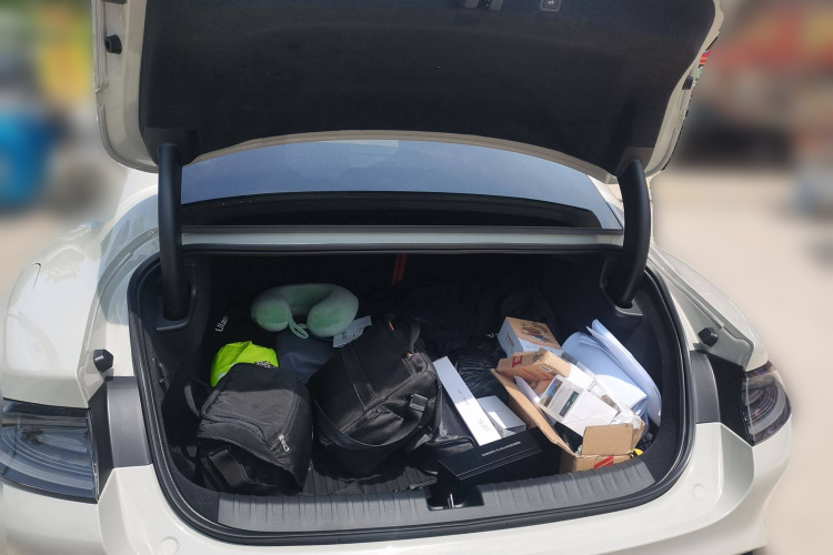 小米汽车 小米SU7 2024款 四驱超长续航高阶智驾Max版局部细节23