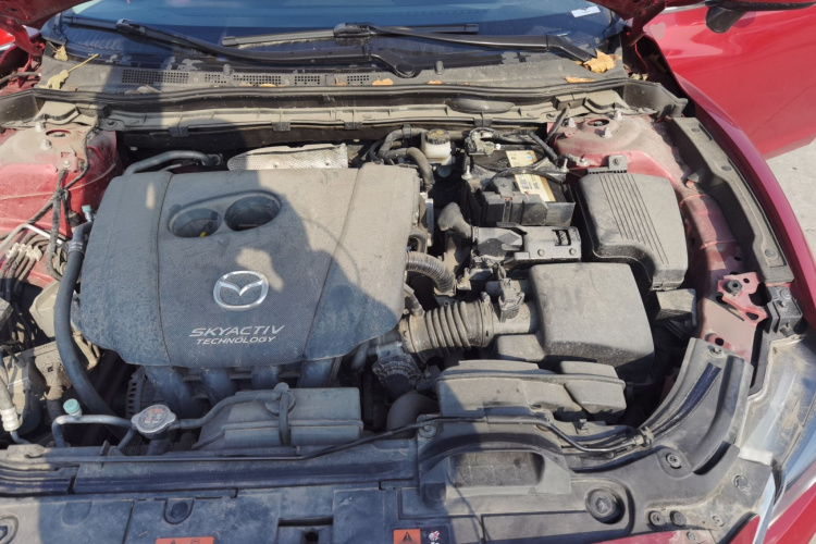 马自达 阿特兹 2017款 2.0L 蓝天时尚版机舱底盘24