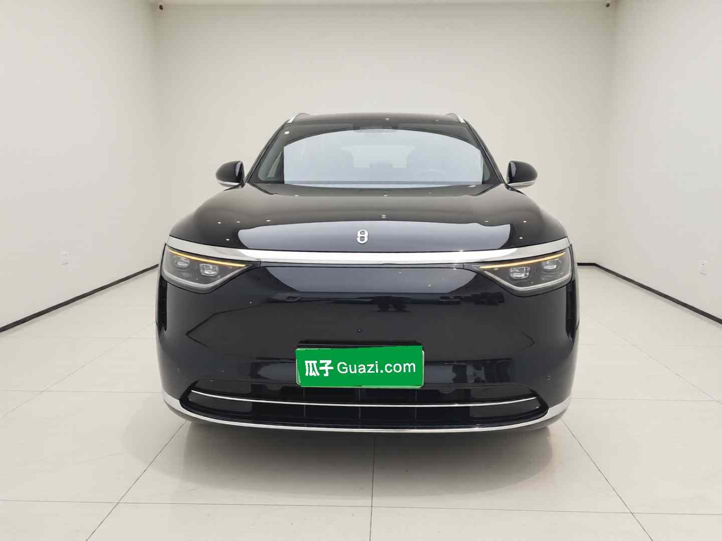 鸿蒙智行 问界M8 2025款 增程 Max版 37kWh 5座版 (192线激光雷达）(1)