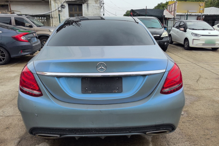 奔驰C级 2016款 C 200 L 运动型车身外观6