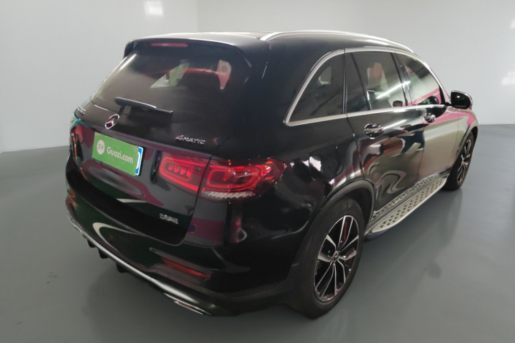 奔驰GLC 2020款 改款 GLC 300 L 4MATIC 动感型车身外观7