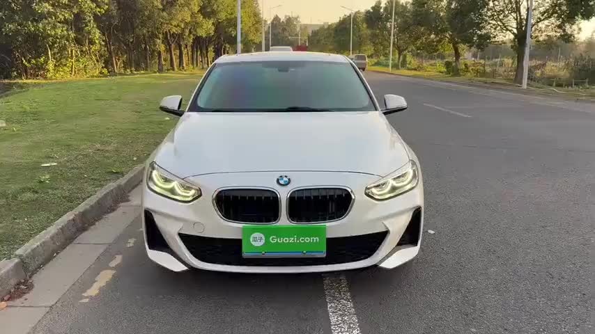 宝马1系 2019款 118i M运动套装实拍1