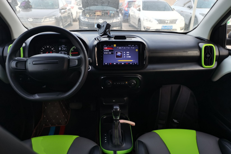 荣威 科莱威CLEVER 2021款 302km全能版中控内饰12