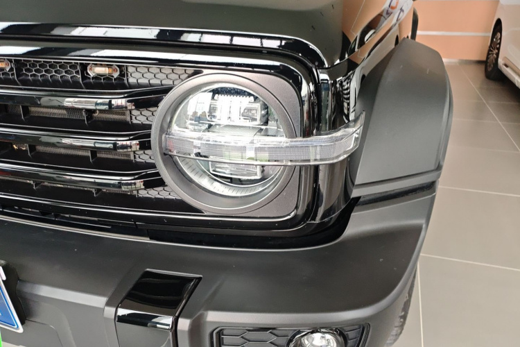 坦克300 2021款 越野版 2.0T 征服者局部细节36