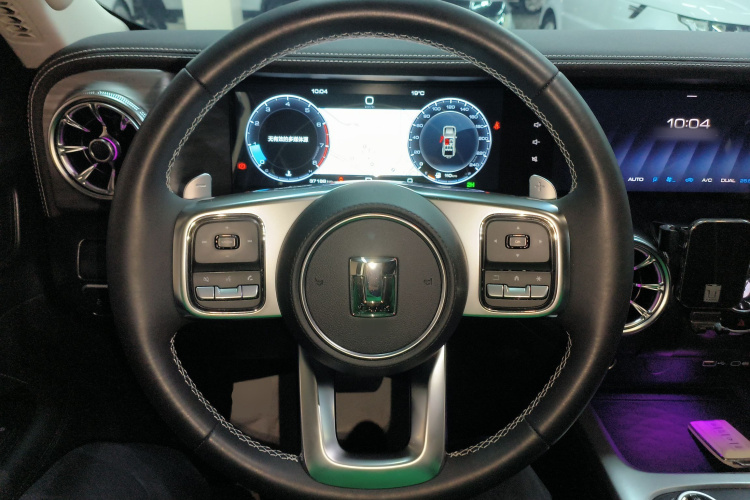 坦克300 2021款 越野版 2.0T 挑战者中控内饰13