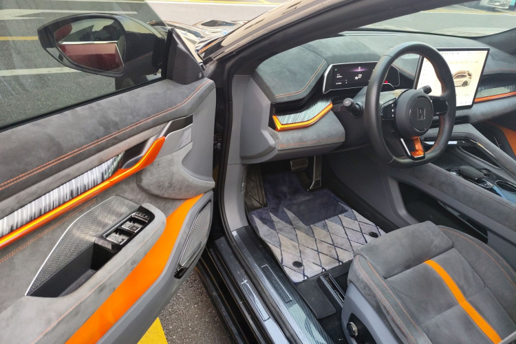 极氪001 2023款 YOU版 100kWh中控内饰7003