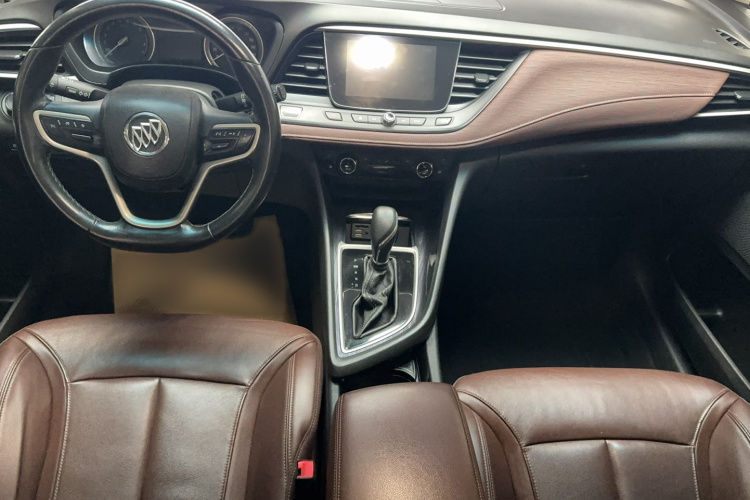 别克GL6 2019款 18T 6座互联尊贵型 国V中控内饰7003