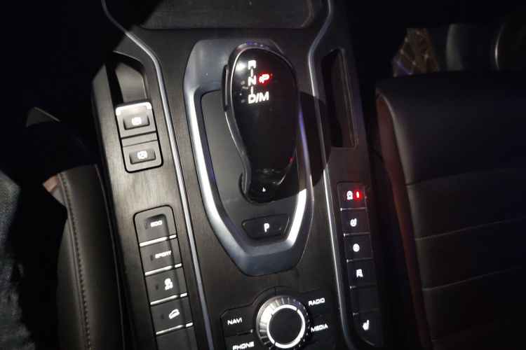 魏牌 VV5 2021款 1.5T 两驱智先锋局部细节18