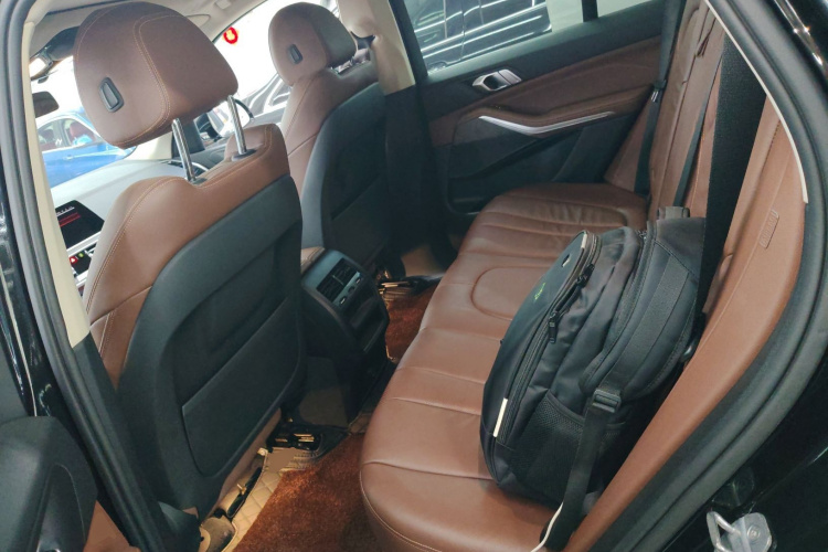 宝马X5(进口) 2019款 xDrive40i M运动套装中控内饰21