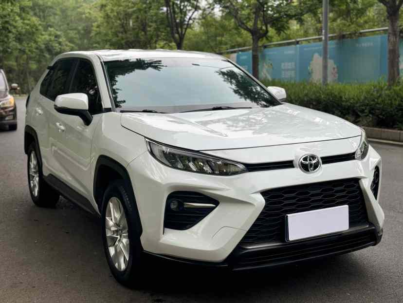 丰田 威兰达 2022款 改款 2.0L CVT两驱领先版(5)