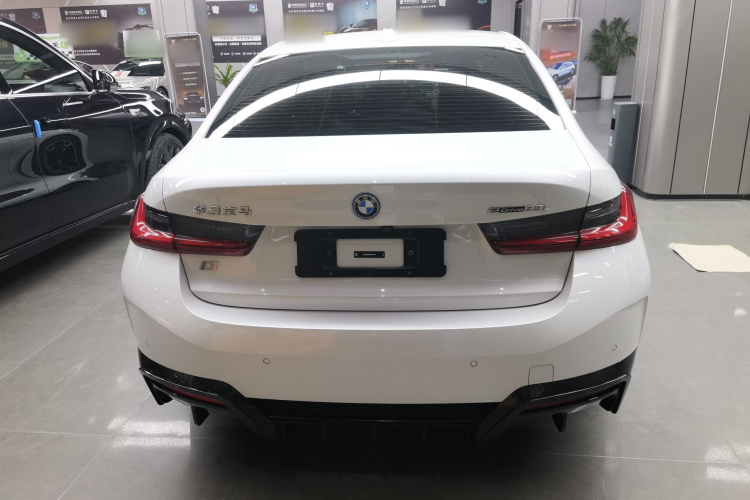 宝马i3 2024款 eDrive 35 L车身外观6004