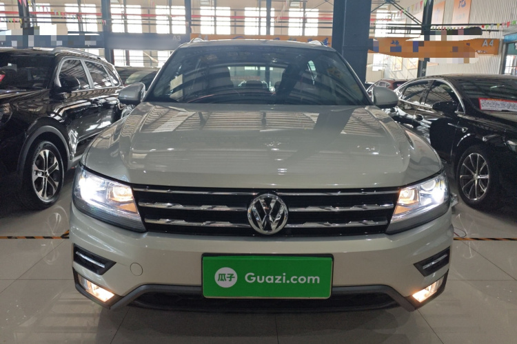 大众 途观L 2019款 改款 330TSI 自动两驱全景舒适版 国VI车身外观6001