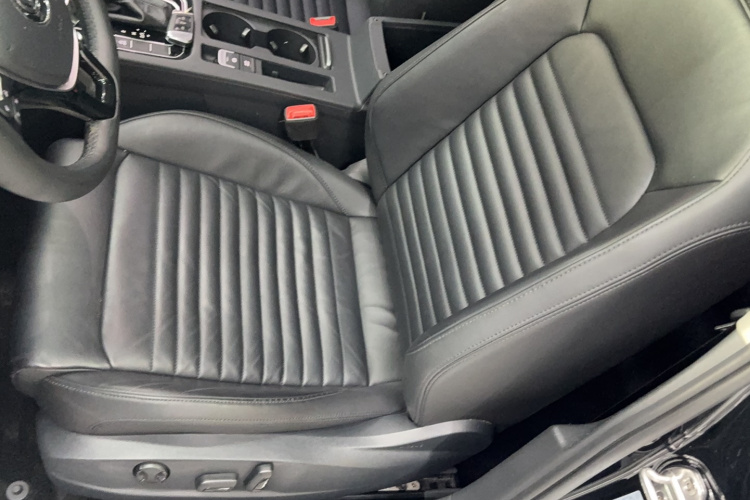 大众 迈腾 2018款 280TSI DSG 领先型中控内饰7006