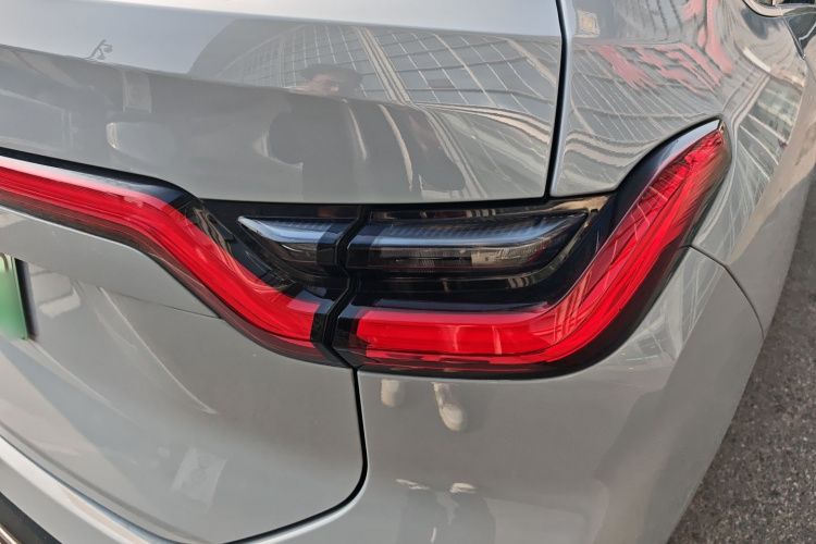 蔚来EC6 2020款 440KM 性能版车身外观6006