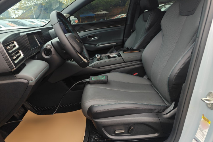 比亚迪 秦L 2024款 DM-i 80KM超越型中控内饰19